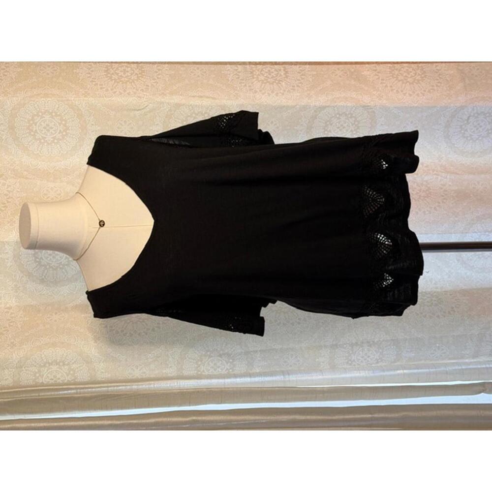 Torrid Black Cold Shoulder Crochet Sleeve Top Size 4